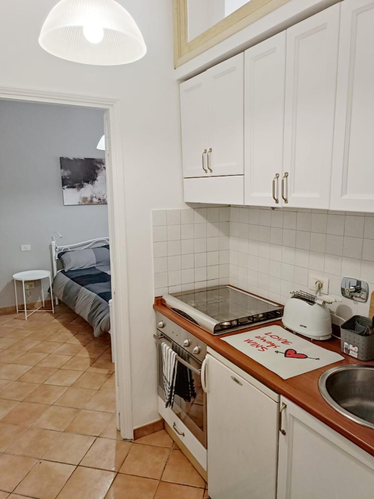 Marcello Apartament โรม ภายนอก รูปภาพ